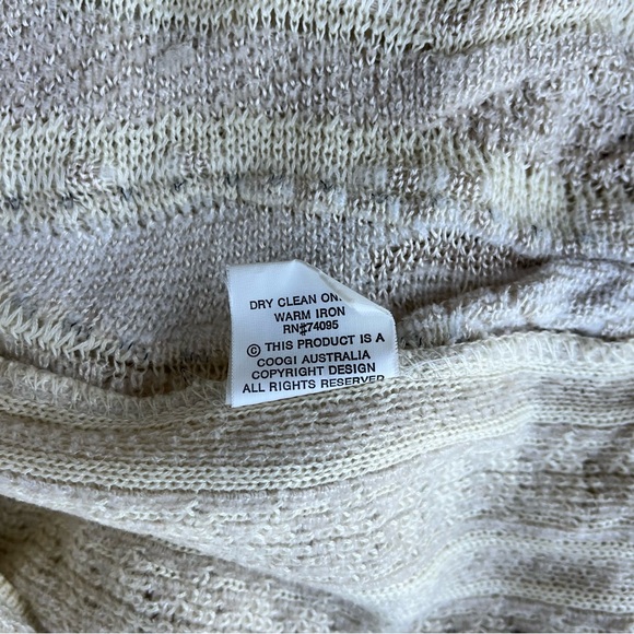 Vintage Coogi 3D Knit Sweater Abstract Pattern Crewneck 90s Flaw - Picture 9 of 14